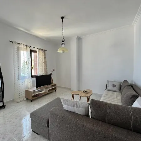 Maya Mallis Seaview 3 Apartment Adamantas (Milos)